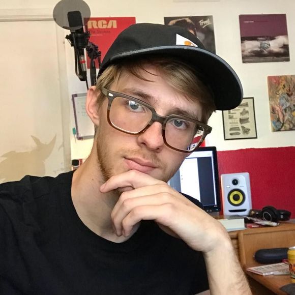 Meet your Posher, Justin - Picture 1 of 1